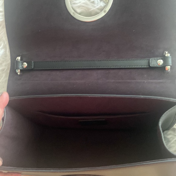 Authentic Fendi Kan I logo leather bag - Picture 7 of 9